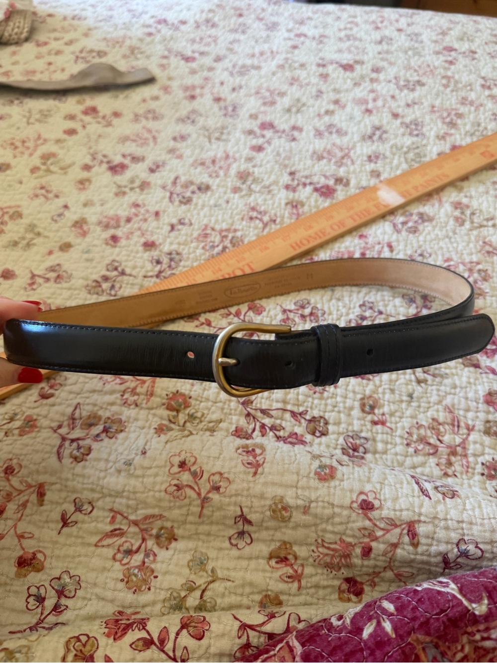 Talbots Black Leather Belt with Gold Buckle - Picture 2 of 7